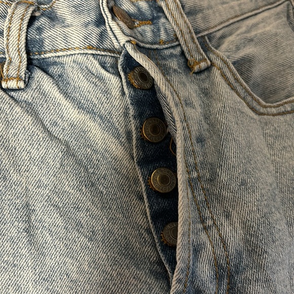 John Galt/Brandy Melville denim shorts. - Picture 5 of 6